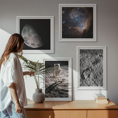 Daugiadalis paveikslas su rėmu Astronauto Mėnulio pėdsako nuotrauka