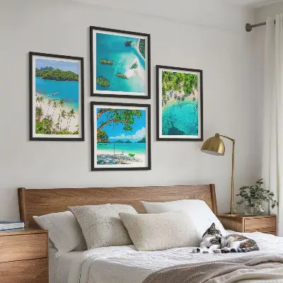 4 paveikslų rinkinys su rėmais paplūdimiai, palmės ir krištolinis vanduo