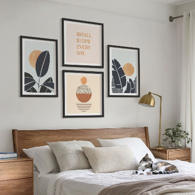 4 paveikslų rinkinys su rėmais Augalų raštai su didelėmis minimalistinėmis saulėmis