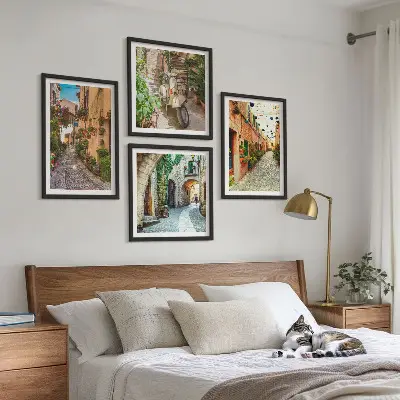 Žavingos Italijos gatvės ir gėlės 4 paveikslų rinkinys su rėmais