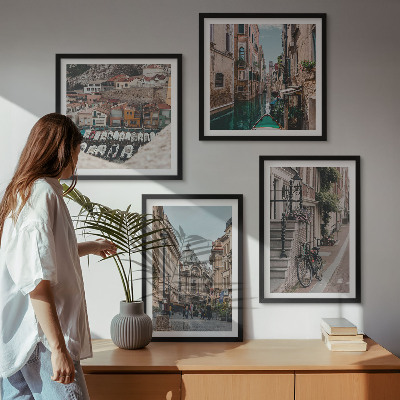 4 paveikslų rinkinys su rėmais Žavingos uostamiesčių gatvės