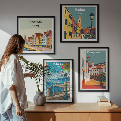 4 paveikslų rinkinys su rėmais Retro miesto iliustracijos