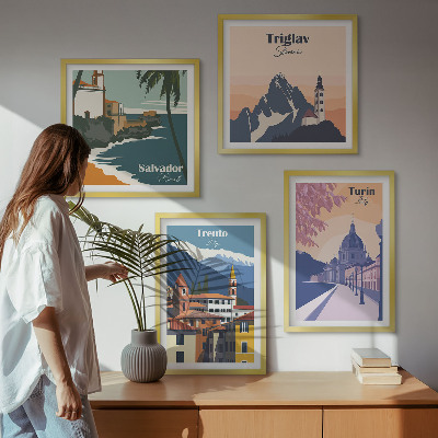 4 paveikslų rinkinys su rėmais Kalnų retro architektūros iliustracijos