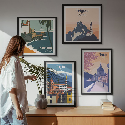 4 paveikslų rinkinys su rėmais Kalnų retro architektūros iliustracijos