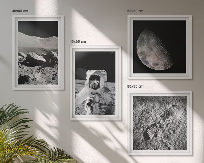 4 paveikslų rinkinys su rėmais Mėnulio astronauto pėdsakas