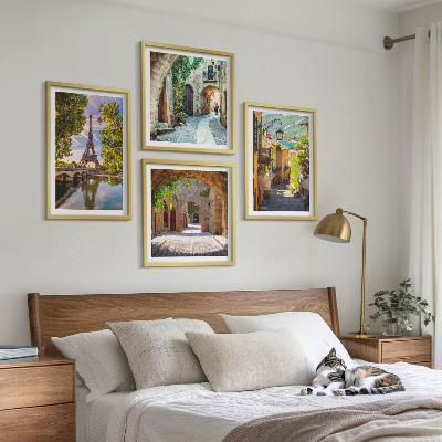 Paveikslų kompozicija ant sienos Eifelio gatvių architektūra