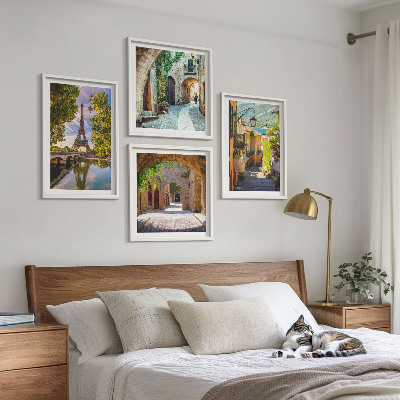 Paveikslų kompozicija ant sienos Eifelio gatvių architektūra