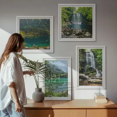 Kriokliai žalioje aplinkoje 4 paveikslų rinkinys su rėmais