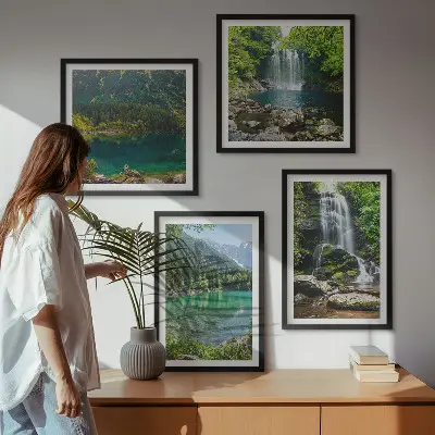 Kriokliai žalioje aplinkoje 4 paveikslų rinkinys su rėmais