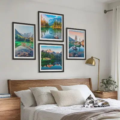 Kalnų ežerų gamtos peizažas 4 paveikslų rinkinys su rėmais