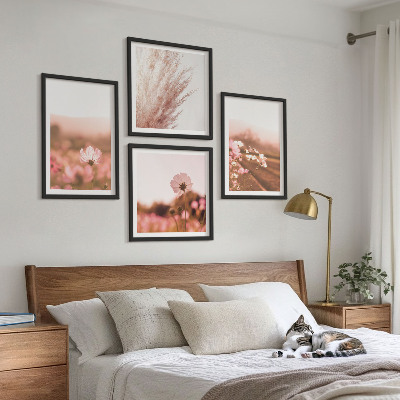 4 paveikslų rinkinys su rėmais Laukinės gėlės pievose vasarą