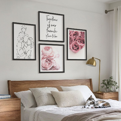 4 paveikslų rinkinys su rėmais Šeimyninės linijinio piešinio rožių puokštės