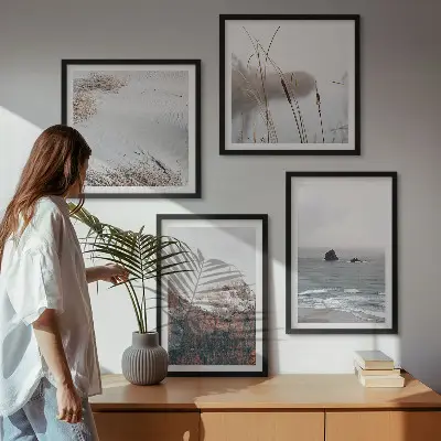 4 paveikslų rinkinys su rėmais abstrakčios pilkų pastelių bangos