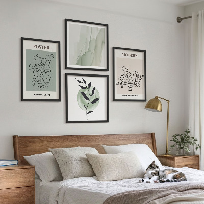 4 paveikslų rinkinys su rėmais Gėlės modernioje vazoje