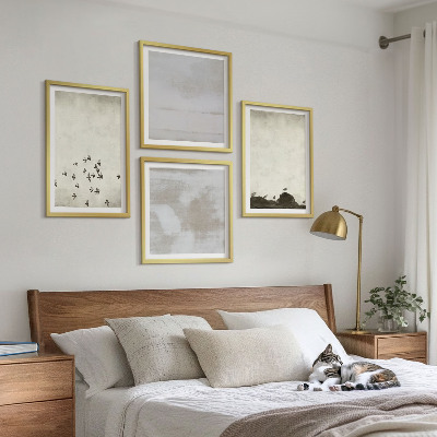4 paveikslų rinkinys su rėmais Minimalistiniai paukščiai skrydžio metu