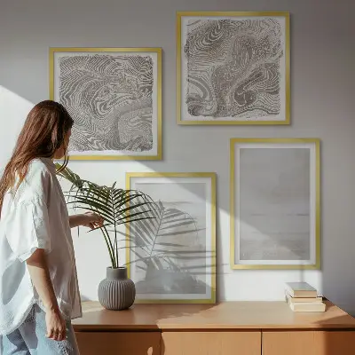 4 paveikslų rinkinys su rėmais modernaus stiliaus su dėvėtomis tekstūromis