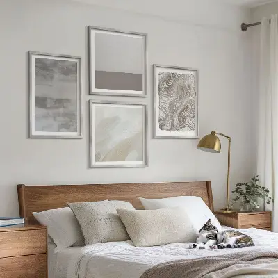 4 paveikslų rinkinys su rėmais iš pramoninio dizaino konstrukcijų