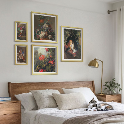 Sieninė paveikslų galerija Gėlių katės vintažinio stiliaus