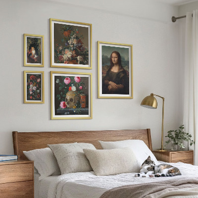 Sieninė paveikslų galerija Vintažiniai gėlių portretai