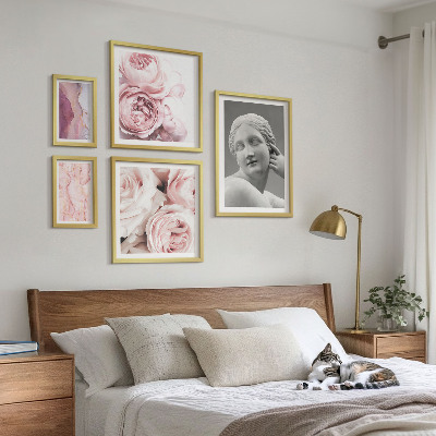 Sieninė paveikslų galerija Klasikinės gėlių skulptūros