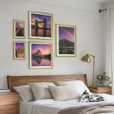 5 paveikslų rinkinys su rėmais Kalnų miestų peizažai naktį