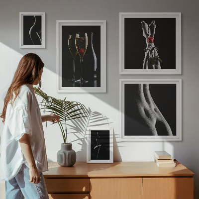 Paveikslų rinkinys miegamajam Elegantiški modernūs akcentai Juoda ir raudona
