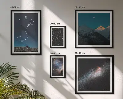 Kosminiai peizažai naktį 5 paveikslų rinkinys su rėmais