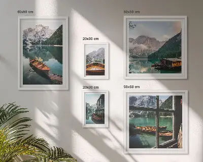 Sieninė paveikslų galerija ežerai, kalnai, valtys ir peizažai