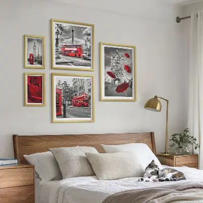 5 paveikslų rinkinys su rėmais Londono motyvai su raudonais akcentais
