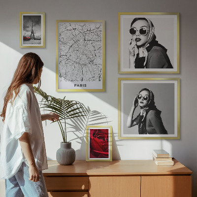 5 paveikslų rinkinys su rėmais Stilingi Paryžiaus mados akcentai