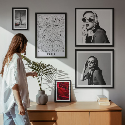5 paveikslų rinkinys su rėmais Stilingi Paryžiaus mados akcentai