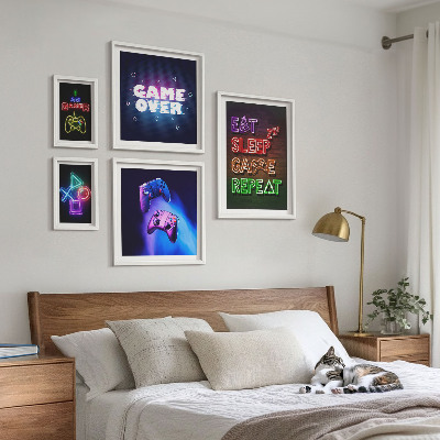 Paveikslų rinkinys miegamajam Neoninės kompiuterinių žaidimų temos