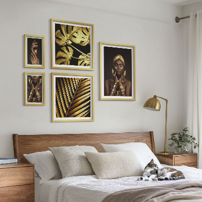 Paveikslų rinkinys miegamajam Glamūrinio stiliaus moterų portretai gamtoje