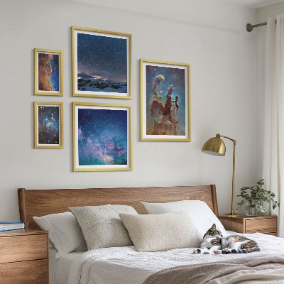 Paveikslų rinkinys miegamajam Kosminiai galaktikų peizažai