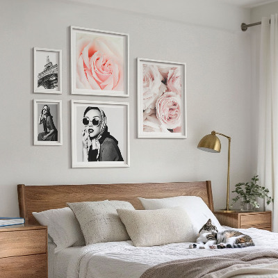 Sieninė paveikslų galerija Elegantiški rožių portretai