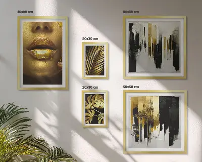 Sieninė paveikslų galerija su glamūrinio stiliaus augalų motyvais