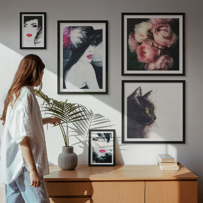 5 paveikslų rinkinys su rėmais Stilingi moterų portretai su rožėmis