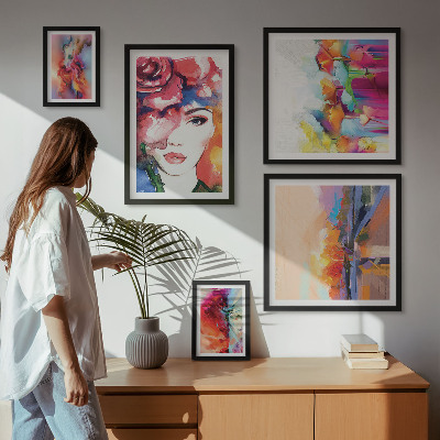 Sieninė paveikslų galerija Spalvingi abstraktūs portretai