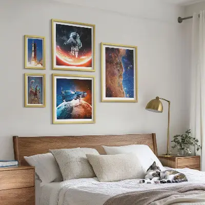 Paveikslų rinkinys miegamajam galaktikos ir kosminių kelionių tema