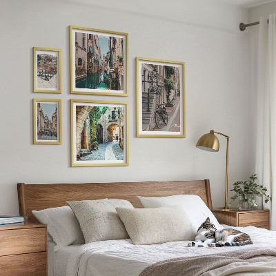Paveikslų rinkinys miegamajam Žavingos gatvės su dviračiais