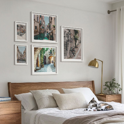 Paveikslų rinkinys miegamajam Žavingos gatvės su dviračiais