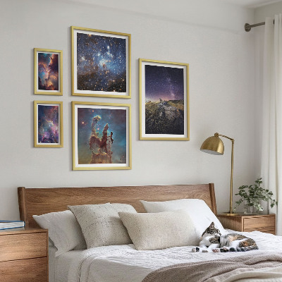 Paveikslų rinkinys miegamajam Kosminiai galaktikų peizažai