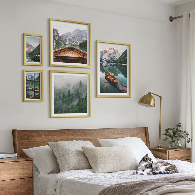 5 paveikslų rinkinys su rėmais Ramūs kalnų ežerai, valtys