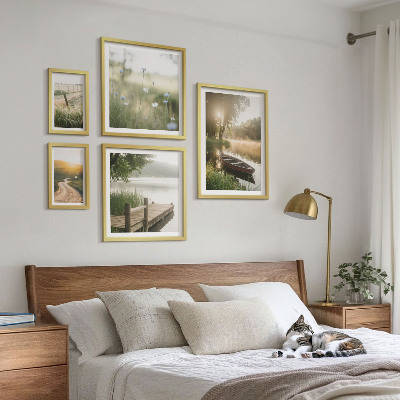 Sieninė paveikslų galerija Ramūs žalio vandens peizažai