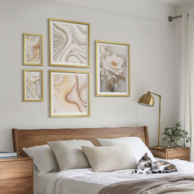 Paveikslų rinkinys miegamajam Gėlių motyvai, abstraktus elegancija