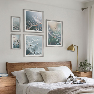 Sieninė paveikslų galerija Minimalistiniai rasos lašai augalams