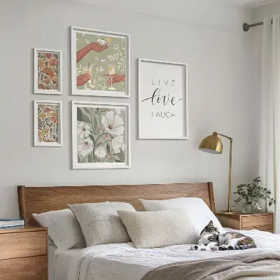 5 paveikslų rinkinys su rėmais stilinga gėlių grafika su šūkiais