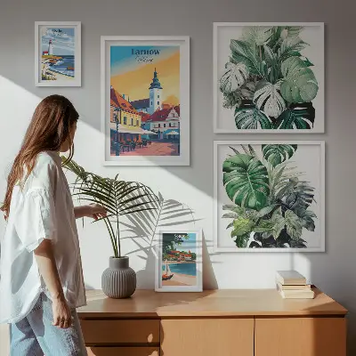 Paveikslų rinkinys miegamajam su Lenkijos pakrantės miestų flora