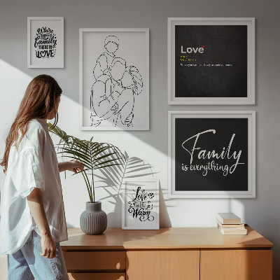 Sieninė paveikslų galerija Šeimos vertybės – meilė ir artumas