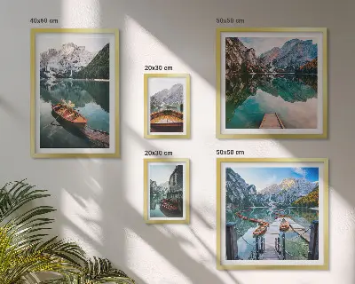 Sienų paveikslų galerija ramūs ežerai su mediniais laiveliais